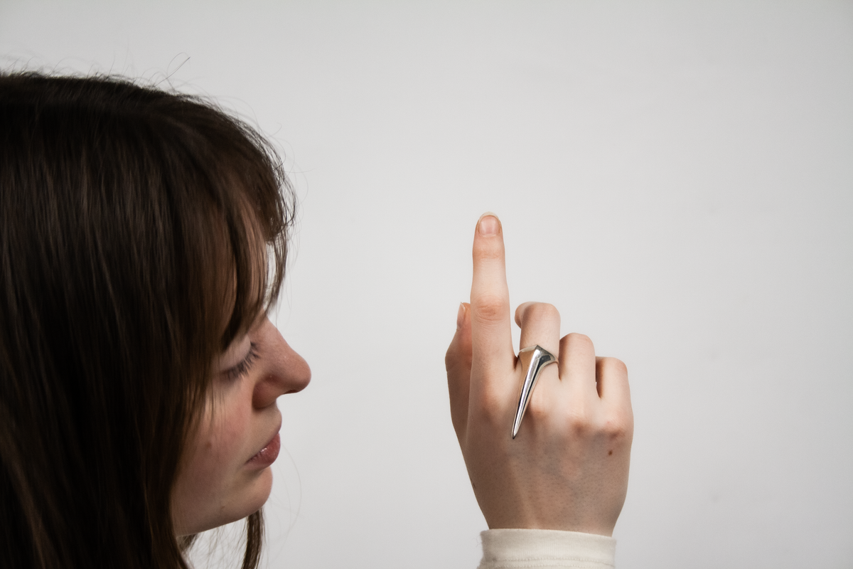 SINGLE CLAW RING