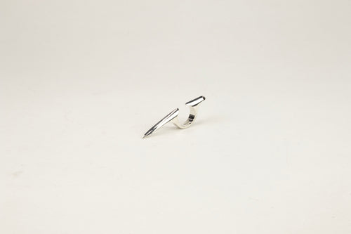HORIZONTAL CLAW RING