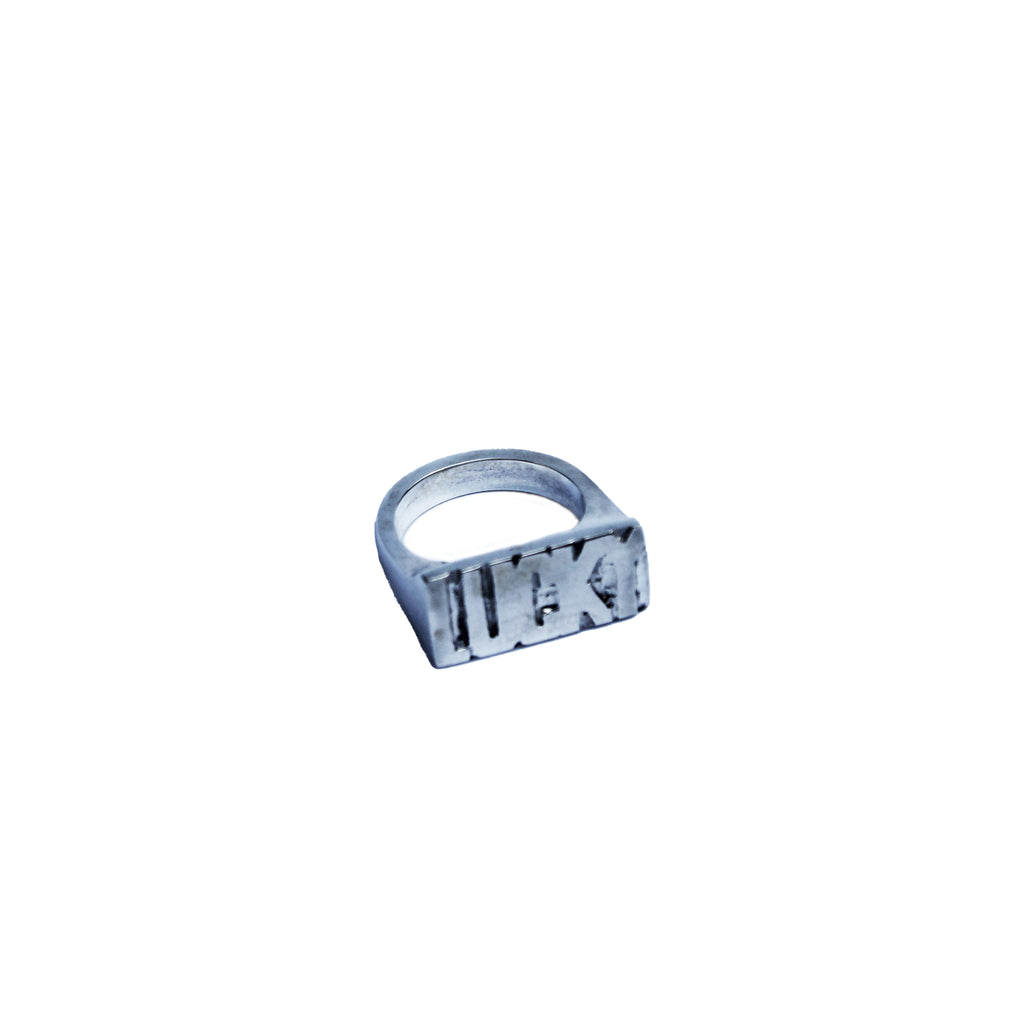 LUCKY Ring