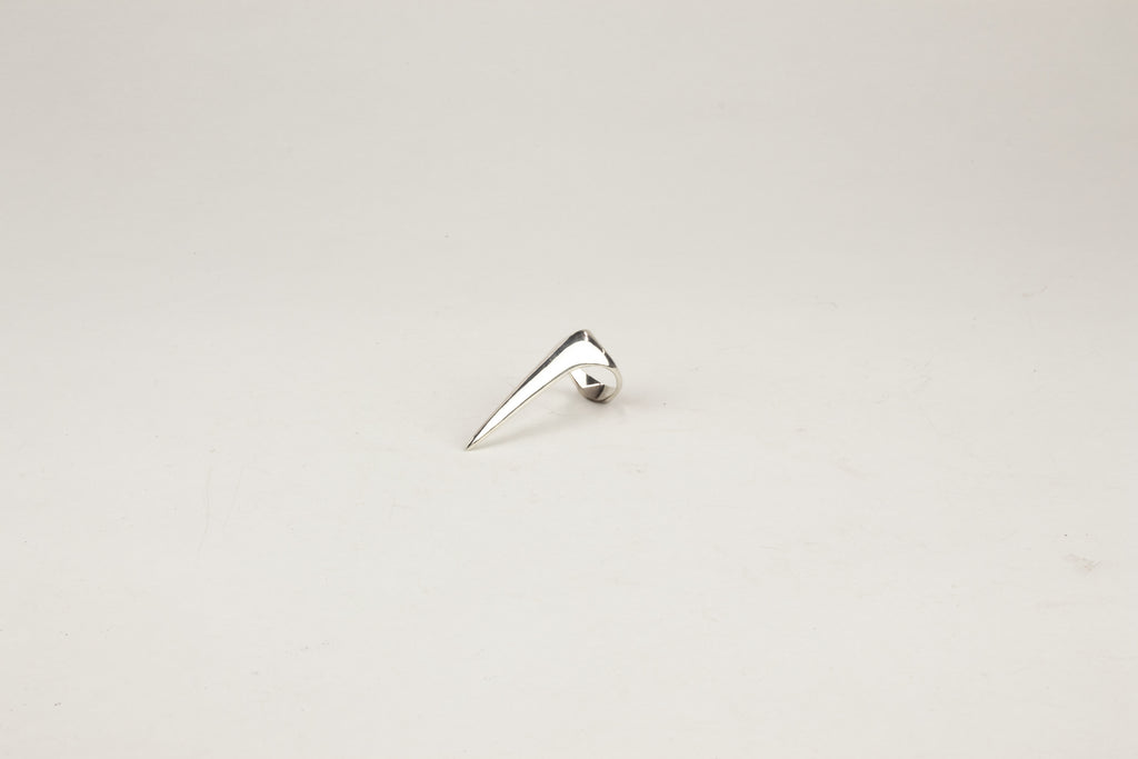 SINGLE CLAW RING